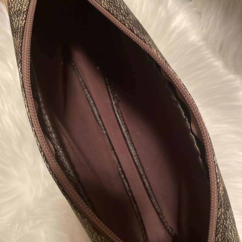Yves Saint Laurent Clutch Bag - Picture 6 of 12